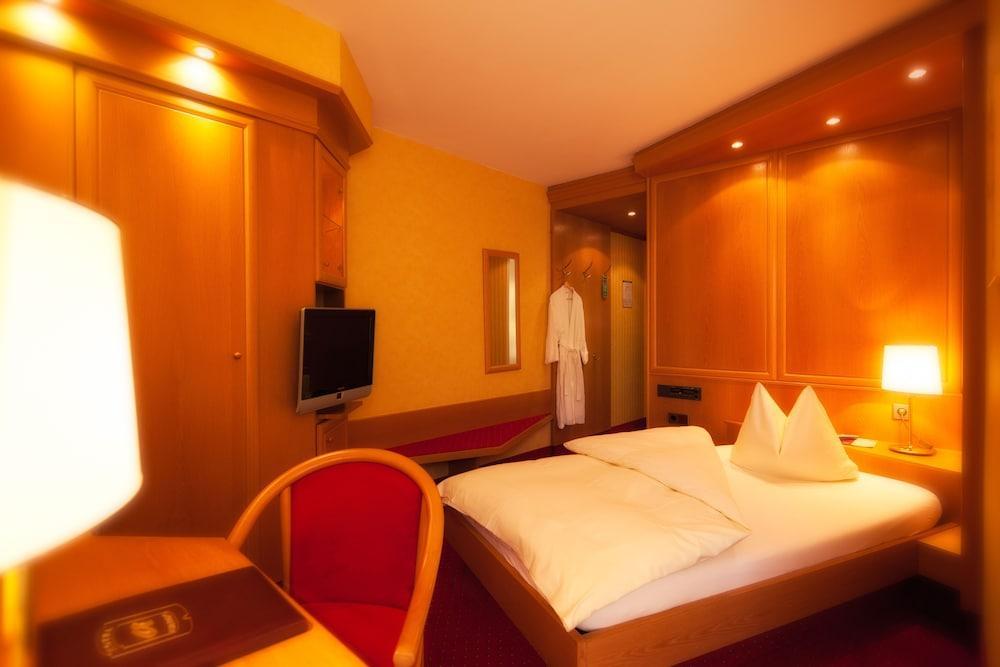 Hotel Azenberg Στουτγκάρδη Εξωτερικό φωτογραφία